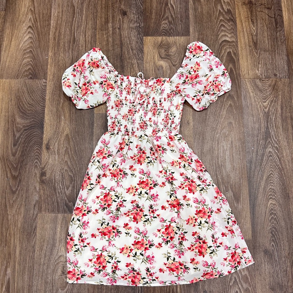 Altar'd State Women's Pink and White Dress size XS